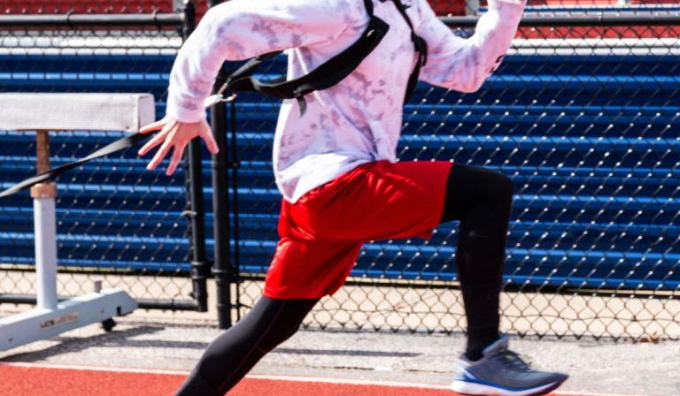 Marcher avec un gilet lesté : quels bienfaits pour votre santé ?